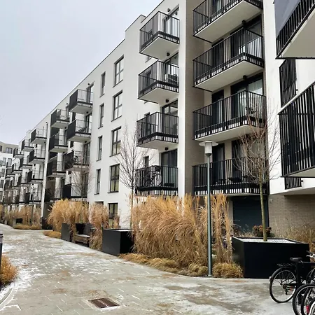 Апартаменти Essence Lux Apartment, Free Parking, Self Check-in 24h Познань