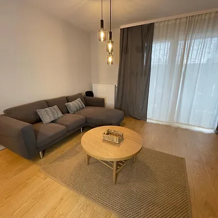 Appartement Essence Lux Apartment, Free Parking, Self Check-in 24h