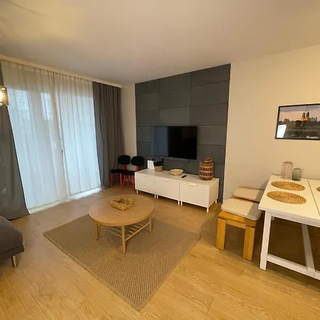 Essence Lux Apartment, Free Parking, Self Check-in 24h Познань