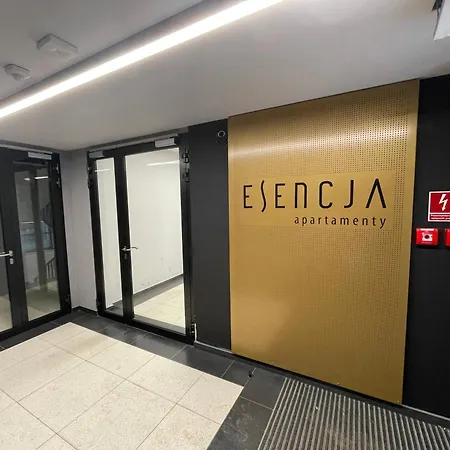 Essence Lux Apartment, Free Parking, Self Check-in 24h Appartamento *