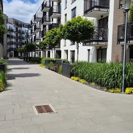 Essence Lux Apartment, Free Parking, Self Check-in 24h * 포즈난