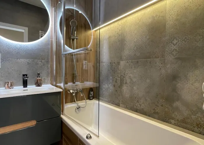 Essence Lux Apartment, Free Parking, Self Check-in 24h